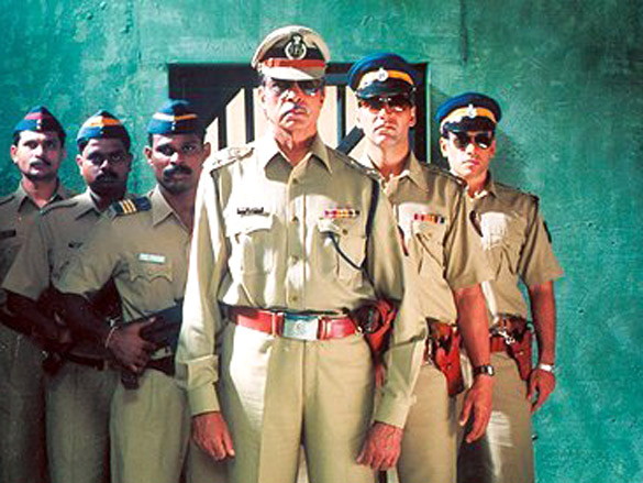 khakee movie still 59