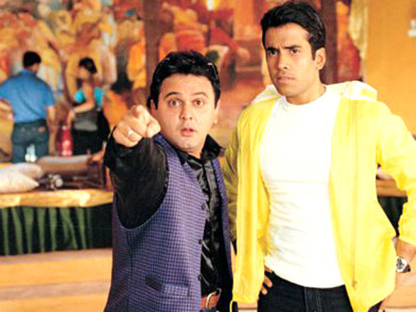jeena sirf mere liye movie still 20