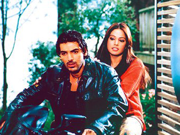aetbaar movie still 93