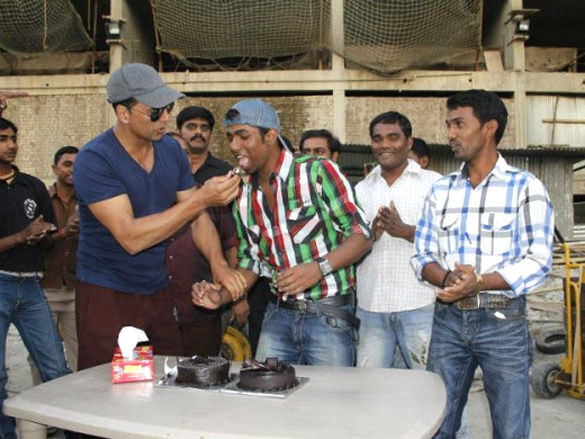 rowdy rathore 10