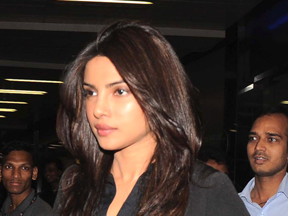 priyanka chopra returns from barfi schedule 4