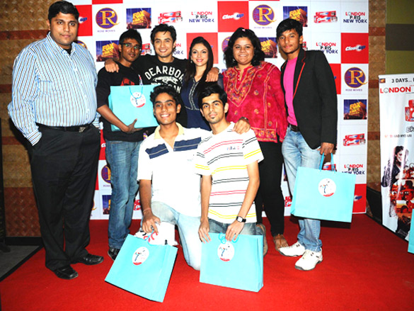 close ups promotional event for london paris new york 2