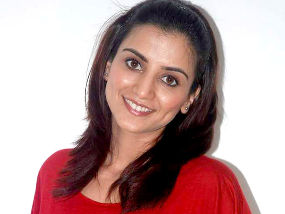 kulraj snapped at the promotional event of chaar din ki chandni 6