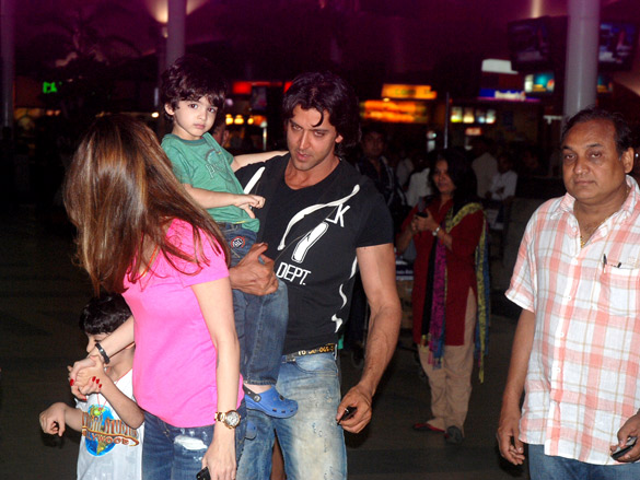 hrithik and priyanka chopra back from krrish 3 schedule 2