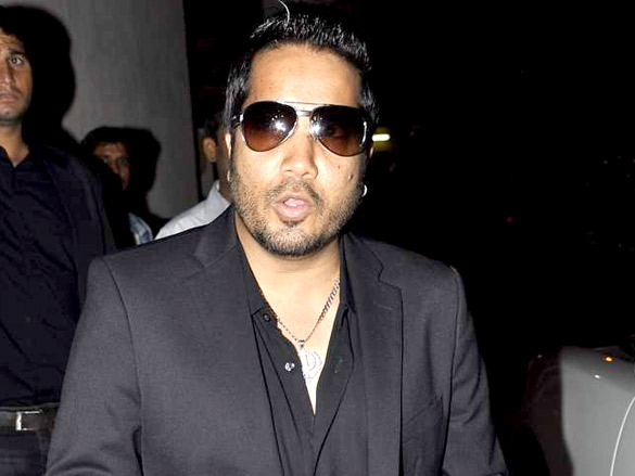 agent vinod screening at pvr juhu 9