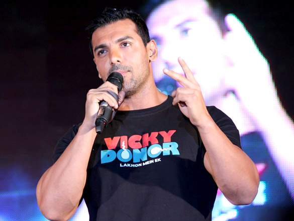 john abraham at vicky donor promotional event 5