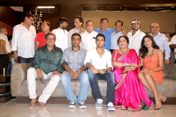 mahurat of vashu bhagnanis ajab gazabb love 2