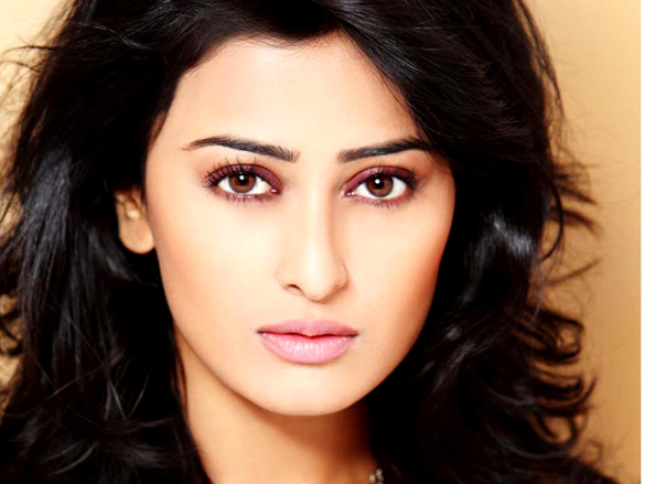 nidhi subbaiah 11