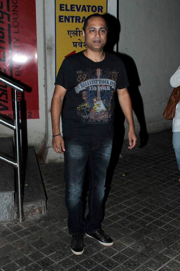 premiere of vicky donor 28