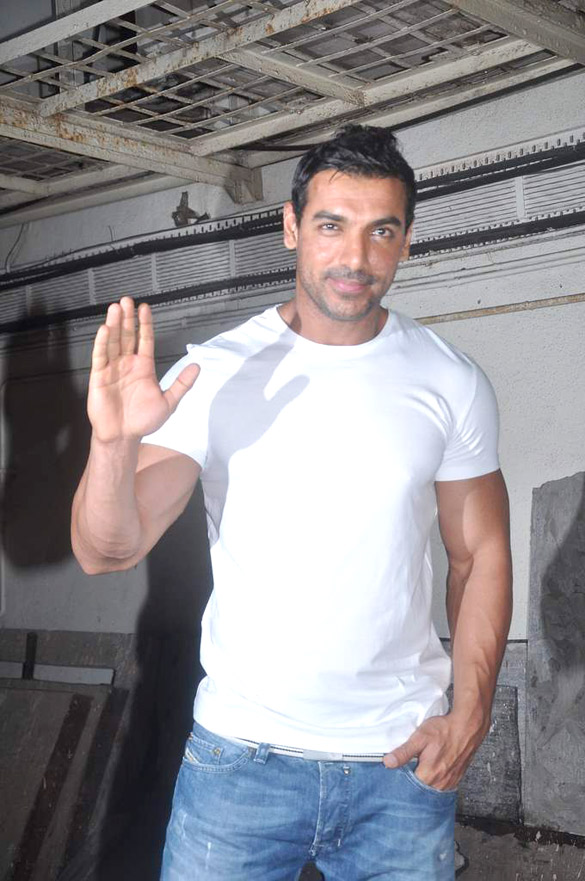 premiere of vicky donor 38