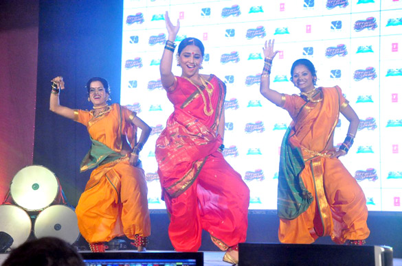 vidya balan performs lavani to promote ferrari ki sawaari 5