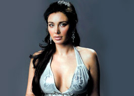 Lisa Ray to marry beau Jason Dehni in October Lisa Ray to marry beau Jason Dehni in October