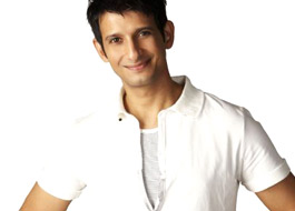 Live Chat: Sharman Joshi on June 13 at 1530 hrs IST