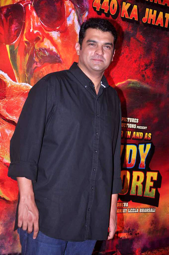 success bash of rowdy rathore 5