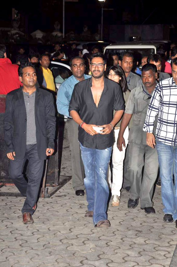 special screening of bol bachchan 4