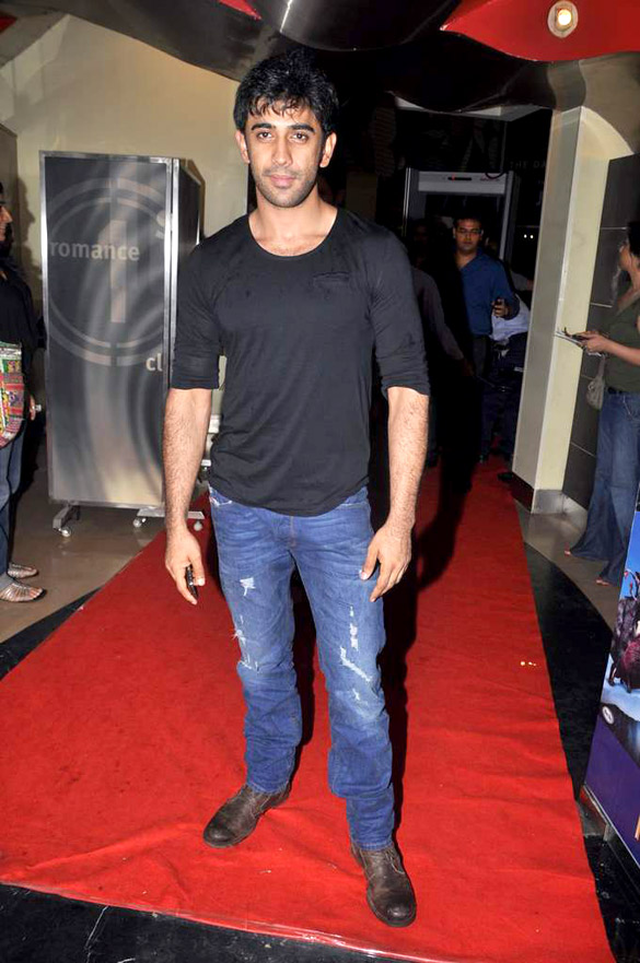 premiere of the dark knight rises 30