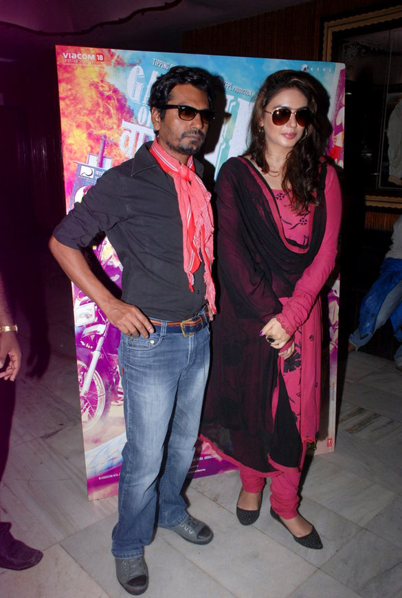 cast of gangs of wasseypur 2 watches ddlj 4