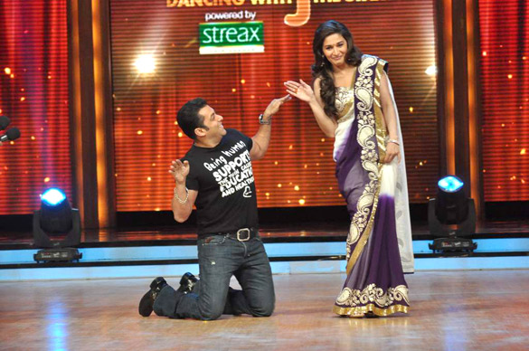 salman katrina on the sets of jhalak dikhhla jaa 5 10