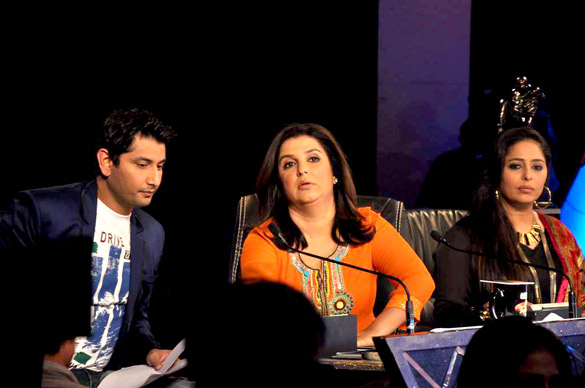sonakshi promotes joker on sets of lil masters 4
