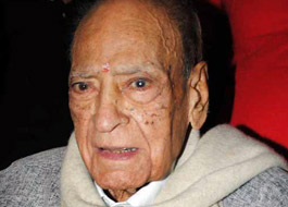 Veteran actor A.K. Hangal passes away