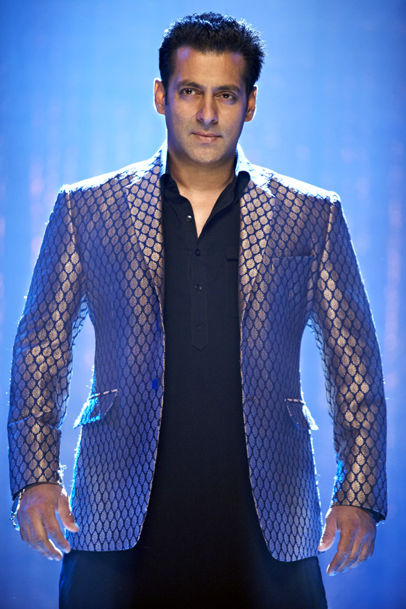 ishkq in paris 48