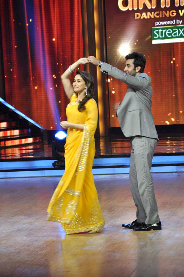 promotions of barfi on the sets of jhalak dikhhla jaa 8