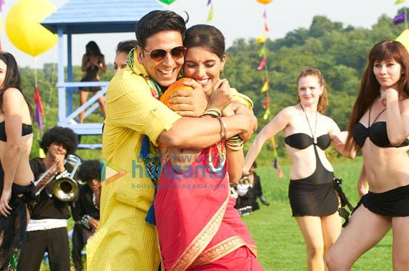 khiladi 786 38