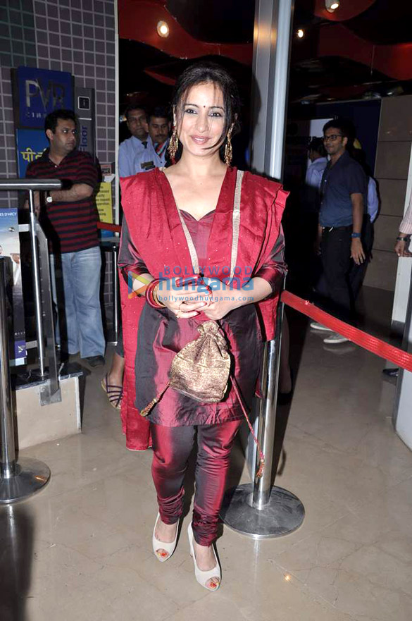 premiere of luv shuv tey chicken khurana 8