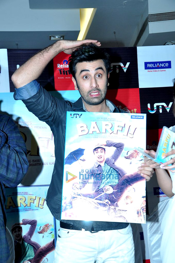 dvd launch of barfi 10