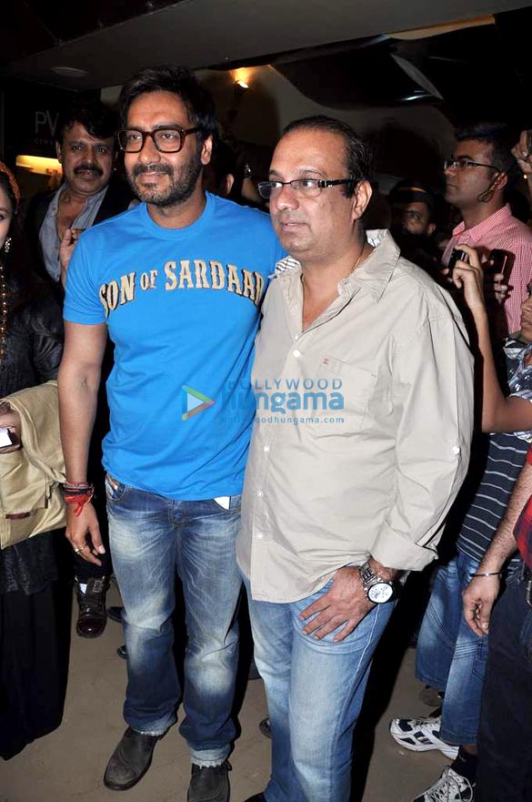 special screening of son of sardaar hosted by krishna hegde 12