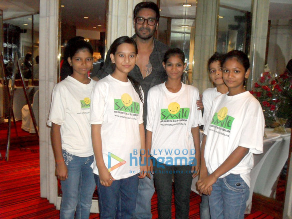 ajay sonakshi celebrate childrens day 2