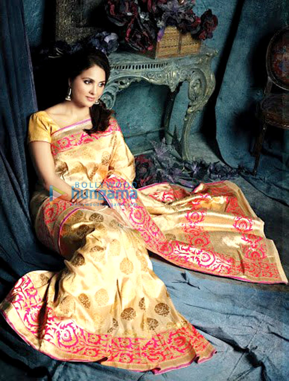 lara dutta 32