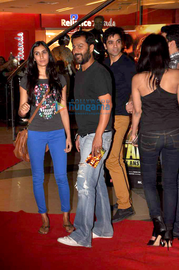 premiere of talaash 42