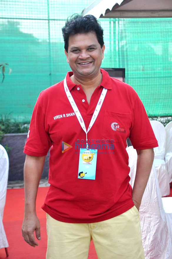 starcast of le gaya saddam at godrej eon tour de india race 9