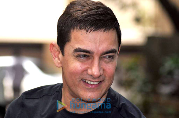 aamir khan at talaash success meet 6