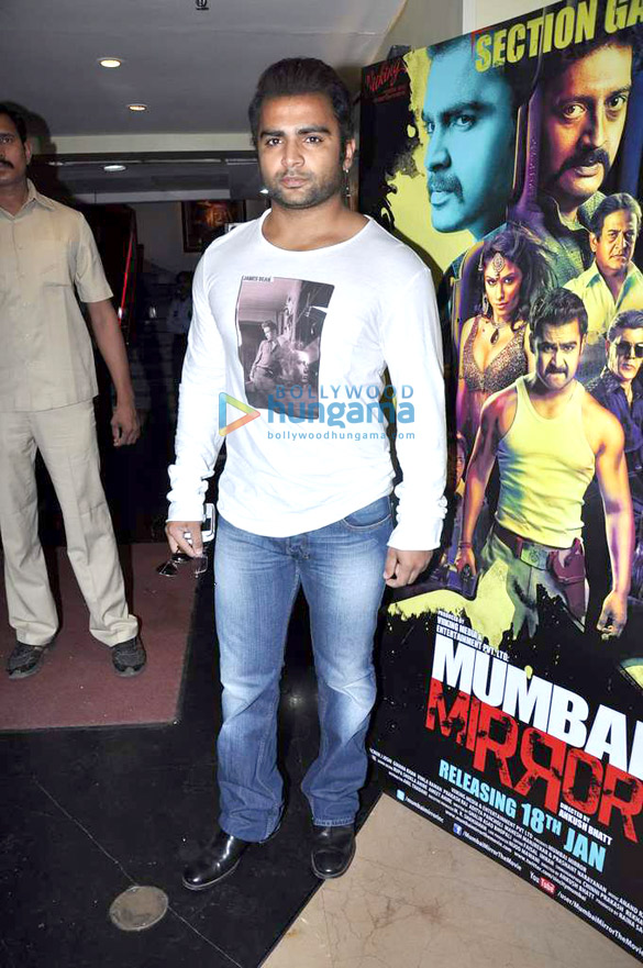 press conference of film mumbai mirror 13