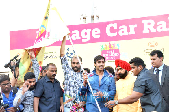 ajay devgn flags off vintage car rally 9