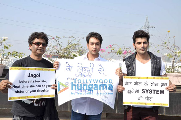 adhyayan suman leads protest for delhi rape incident 7