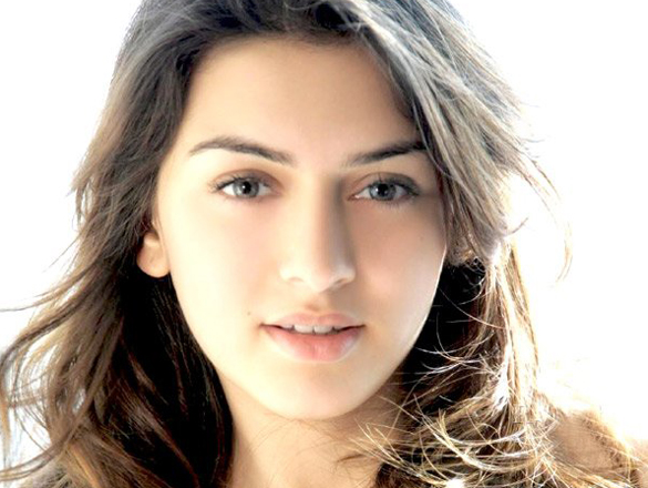 hansika motwani 7