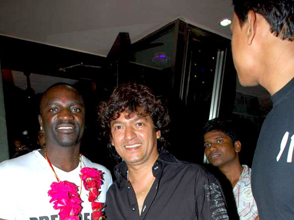 akon records with aadesh shrivastav 2