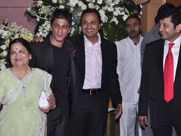 bachchans shahrukh and hrithik grace anil ambanis big pictures success bash 11