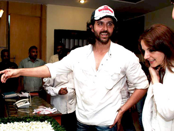 bollywood stars at sujit kumars prayer meeting 4