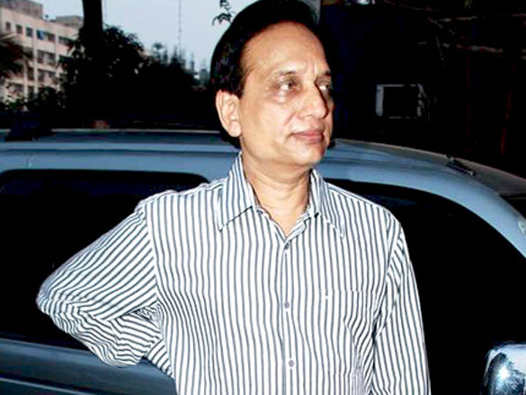 bollywood stars at sujit kumars prayer meeting 13