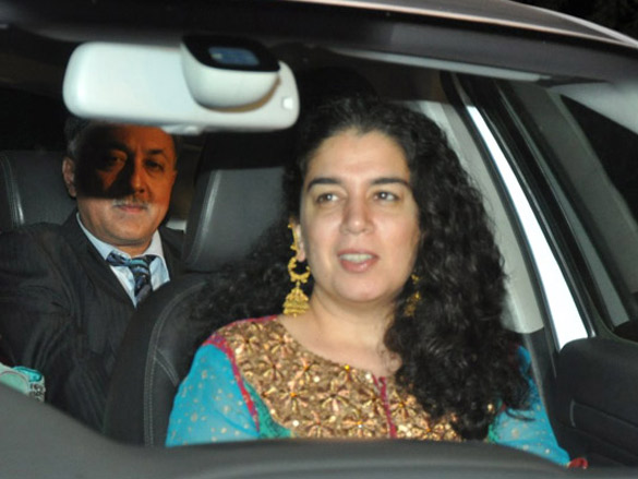 imran khans engagement with avantika malik 14