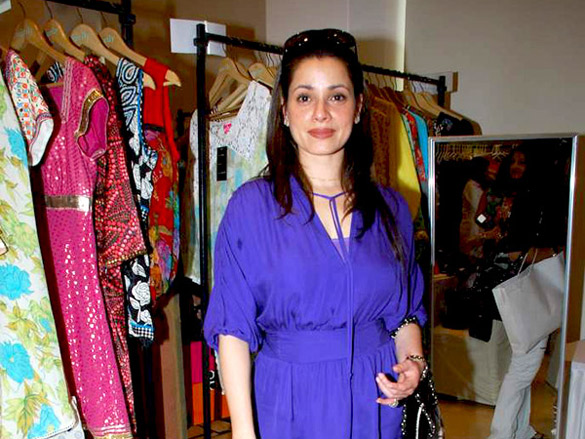 lara twinkle sophie malaika and bobby deol at araish event 26