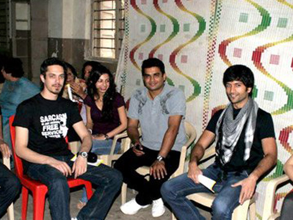madhavan and teen patti cast visit ngo kids 4