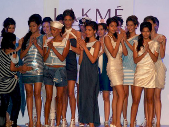 models walk the ramp at rimi nayaks show at lakme fashion week 2010 4