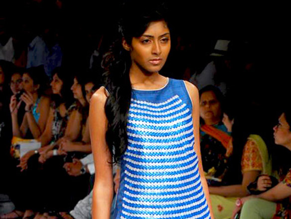 models walk the ramp at rimi nayaks show at lakme fashion week 2010 8