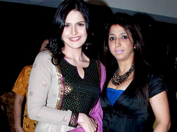 mugdha sonal chauhan and vidya malvade at veer screening 3