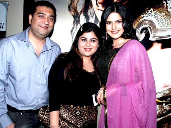 mugdha sonal chauhan and vidya malvade at veer screening 28